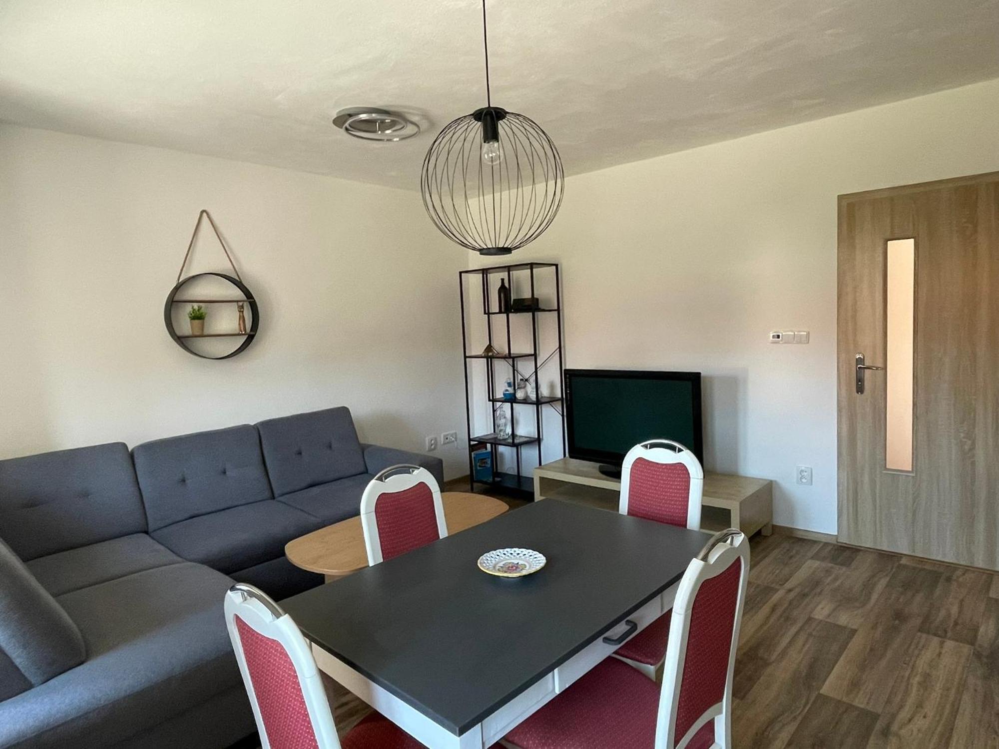 Apartman U Velke Brany Jemnice エクステリア 写真